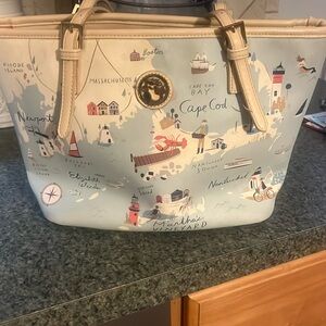Spartina northeastern harbors tote